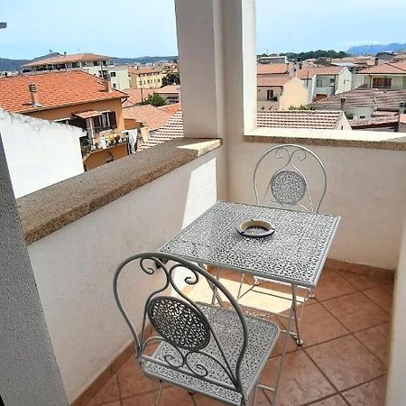 Апартаменты Lo Sguardo Sulla Citta' ,Panoramic View Ольбия Экстерьер фото